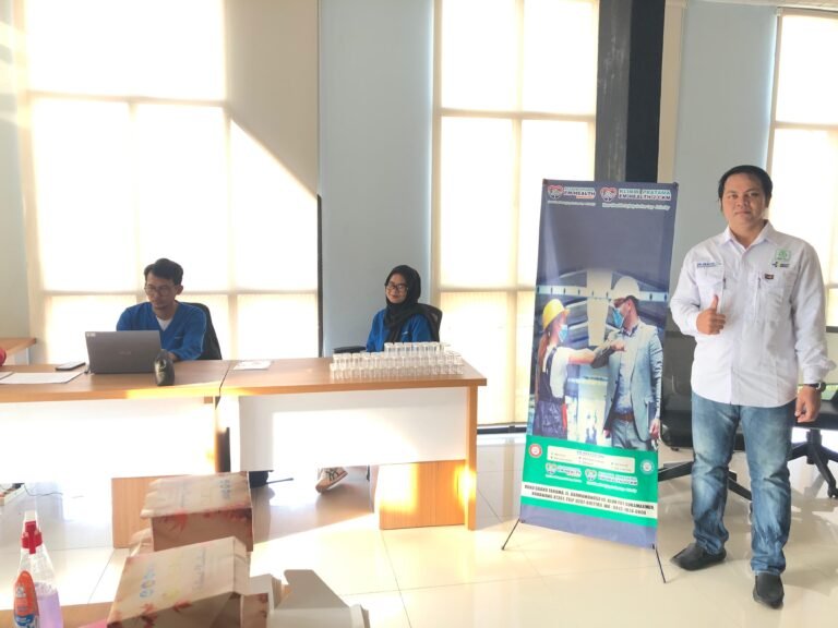 Dukung Kampus Bebas Narkoba, UNSIKA dan EM Health Lakukan Pemeriksaan