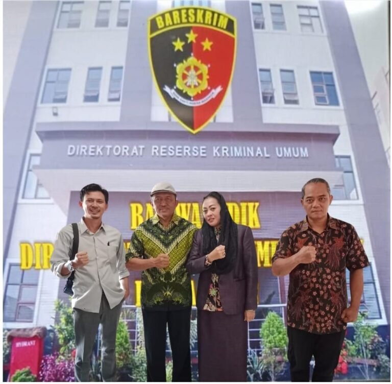 Oknum Pejabat Karawang Dilaporkan ke Polda Jabar