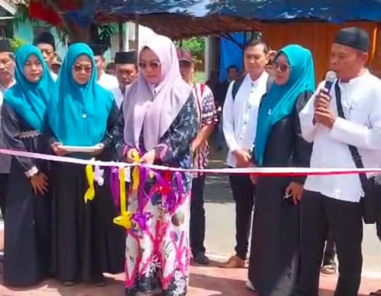 Kades Emi Fitria Resmikan Pendopo Nyai Ratu, Awali Langkah Menuju Desa Wisata