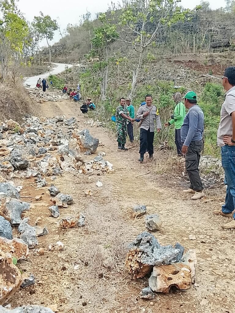 Dukung Akses Petani! Kalurahan Bohol Bangun Jalan Usaha Tani Rp93,6 Juta, Warga Sambut Gembira